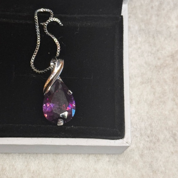 The Unbranded Brand Jewelry - Elegant Purple Amethyst Teardrop Pendant Necklace